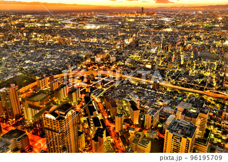 あべのハルカスからの夕景夜景 96195709