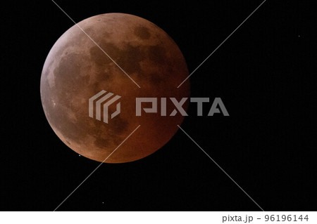 天王星食直前の皆既月食 天王星食直前の皆既月食 96196144