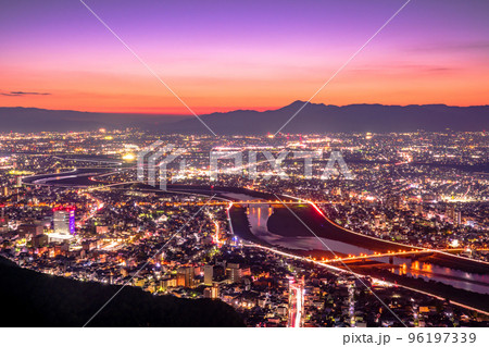 岐阜　金華山からの夜景 96197339