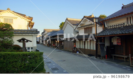 丹波篠山市　河原町妻入商家群 96198679