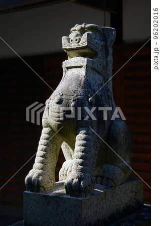 車折神社　本殿の狛犬　京都市右京区嵯峨 96202016