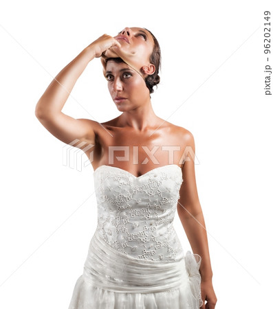 Falsity of a wife Falsity of a wife 96202149