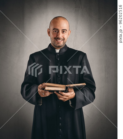 Priest 96202516