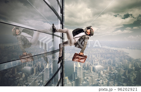 Determinated businessman Determinated businessman 96202921