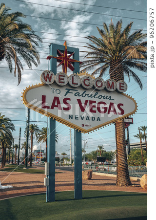 Las Vegas, USA. September 16, 2022. Beautiful - Stock Photo [95994040] -  PIXTA