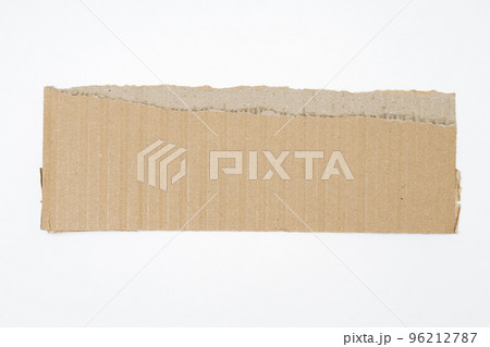 破れた段ボール 96212787