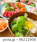 お雑煮　お正月の食卓風景 96212908
