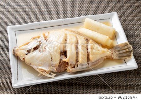 カワハギの煮付け。 カワハギの煮付け。 96215847