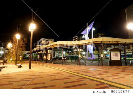 夜の阪神出屋敷駅前広場 北側04 夜の阪神出屋敷駅前広場 北側04 96219377