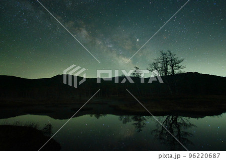尾瀬の満天の星空/群馬県片品村戸倉 尾瀬の満天の星空/群馬県片品村戸倉 96220687