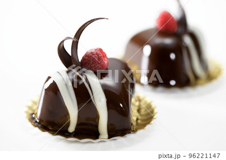 バレンタインチョコケーキ 96221147