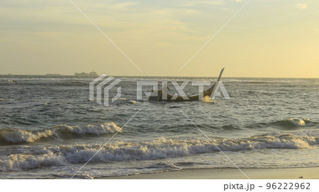 Man goes fishing with local fishing boat 96222962