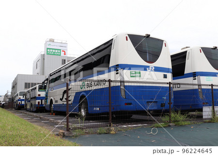 佐野新都市にて除籍・廃車待ちのJRバス関東 佐野新都市にて除籍・廃車待ちのJRバス関東 96224645
