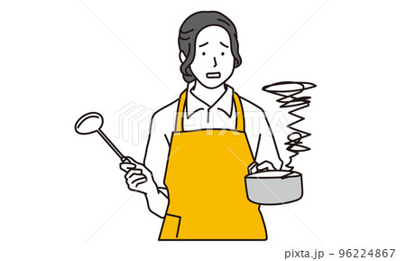 料理に失敗するエプロンを着た女性 96224867
