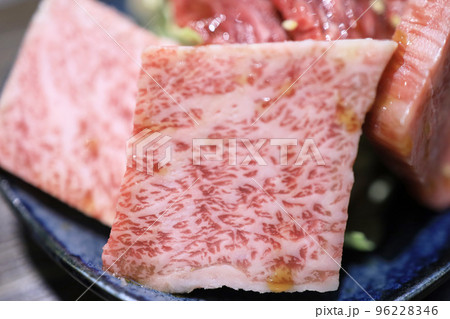 黒毛和牛焼肉A5(ラムシン) 黒毛和牛焼肉A5(ラムシン) 96228346