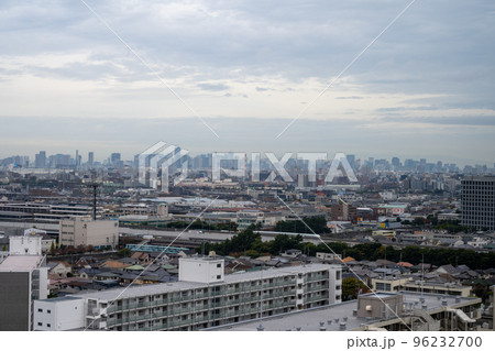 新浦安駅 周辺の街並み　俯瞰 遠景（2022年11月） 96232700