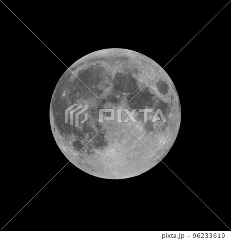 11月 の 満月 は ビーバームーン または フロストムーン と呼ばれる 【 月 の イメージ 】 96233619