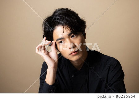 メンズビューティイメージ　　　 96235854