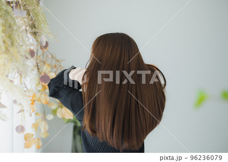 ヘアケアイメージ 96236079