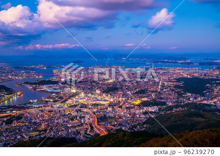 福岡県　北九州市　皿倉山からの夜景 96239270