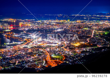 福岡県 北九州市 皿倉山からの夜景 福岡県 北九州市 皿倉山からの夜景 96239278