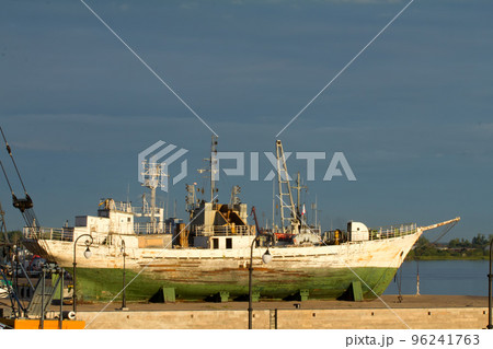 the ship on repair the ship on repair 96241763