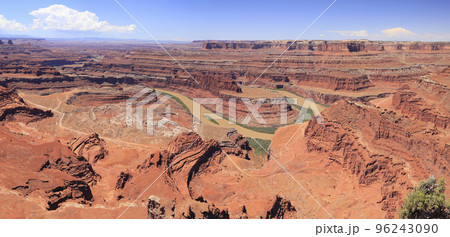 Panoramic view of the Dead Horse Point State Park, Utah, USA 96243090