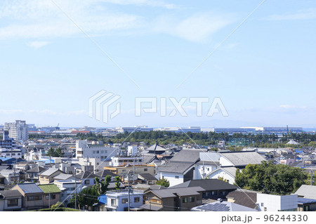 大阪府岸和田市　岸和田城からの眺め　南方向 96244330