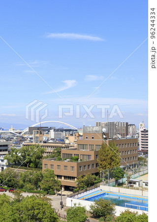 大阪府岸和田市　岸和田城からの眺め　岸和田市役所 96244334