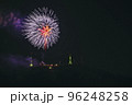 山の上の花火 96248258
