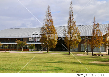 萩図書館（山口県・萩市） 96250446