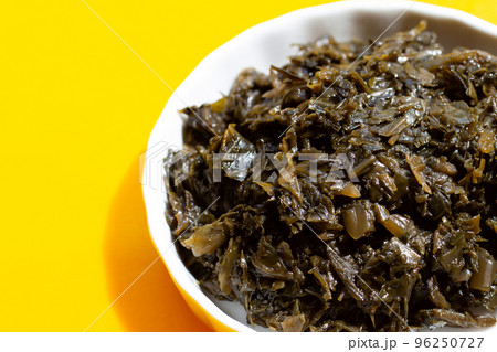 Olive Pickled Green Mustard with Mushroom Olive Pickled Green Mustard with Mushroom 96250727