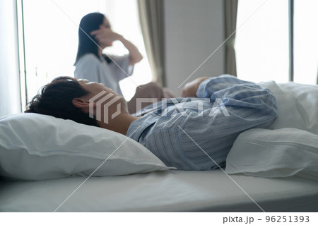 起きない夫 起きない夫 96251393