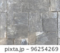 複雑に組まれた石畳のテクスチャ 96254269