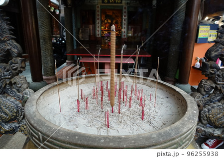 サンダル 鎮座 文化 96255938