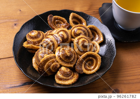 うず巻きかりんとう うず巻きかりんとう 96261782
