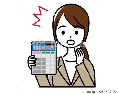 手に持った電卓を見て驚くスーツ姿の女性 96262735