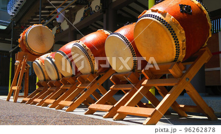 湯島天神例大祭のときの湯島天満宮の風景 湯島天神例大祭のときの湯島天満宮の風景 96262878