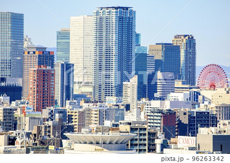 大阪府大阪市　大阪城天守閣からの眺め（西側 梅田方面） 96263342