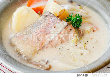 鮭のシチュー 鮭のシチュー 96268266