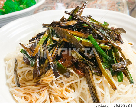 中国上海料理・葱油拌麺（ねぎ油まぜそば） 96268533