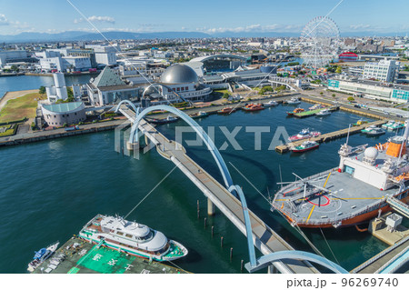 名古屋港ガーデンふ頭、ポートビルからの眺め〈愛知県名古屋市〉 名古屋港ガーデンふ頭、ポートビルからの眺め〈愛知県名古屋市〉 96269740
