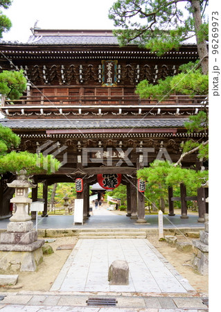 知恩寺山門（京都府宮津市） 96269973