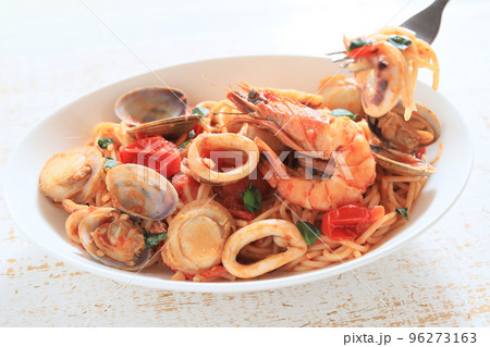 魚介の旨み、ペスカトーレ 96273163