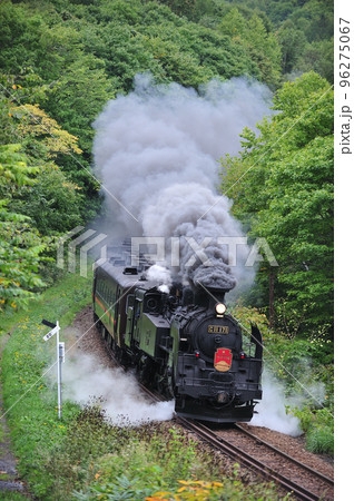 函館本線 小沢-倶知安 JR北海道 C11-171+14系+スハシ44+DE15-1520 ニセコ 函館本線 小沢-倶知安 JR北海道 C11-171+14系+スハシ44+DE15-1520 ニセコ 96275067