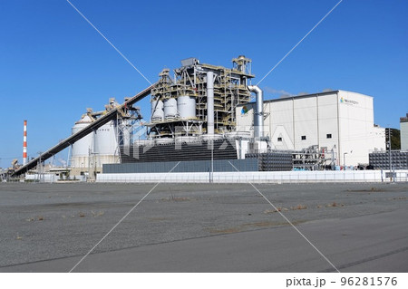 下関バイオマスエナジー発電所　2022年竣工 96281576