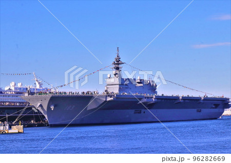 護衛艦いずも 96282669