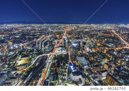 あべのハルカス展望台から見た大阪の夜景 96282793