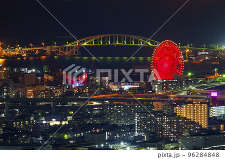 大阪海遊館と天保山大観覧車・夢舞大橋（あべのハルカス展望台にて） 96284848