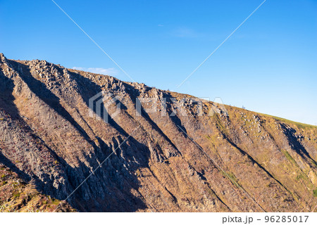 志賀草津高原ルート 湯釜南東 白根明神付近の谷の山襞 10月下旬 d-1 志賀草津高原ルート 湯釜南東 白根明神付近の谷の山襞 10月下旬 d-1 96285017